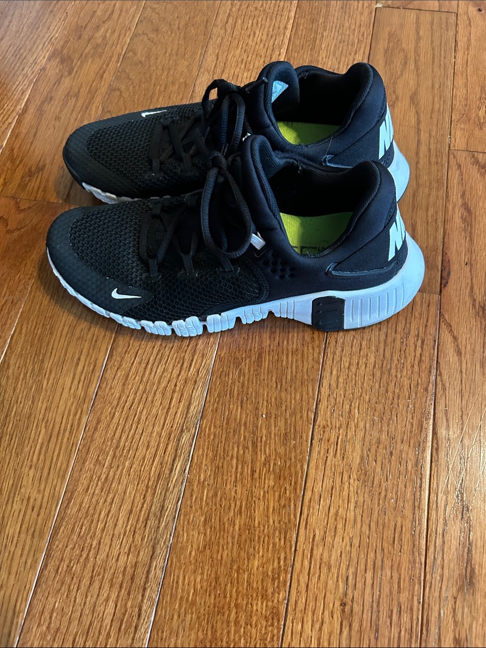 Nike Black Metcon - Picture 3 of 5